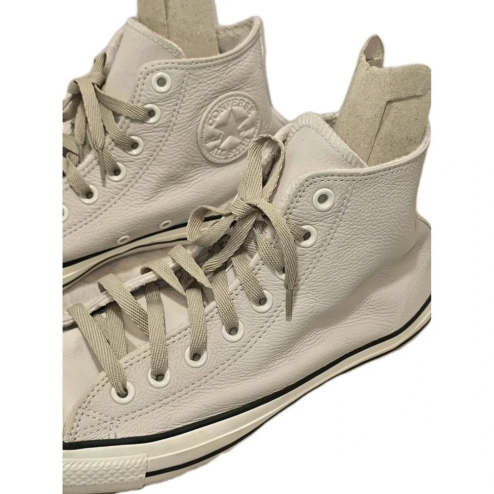 Converse Chuck Taylor All Star Leather Hi Top GUC Men 8 Women 10‎ 🤍